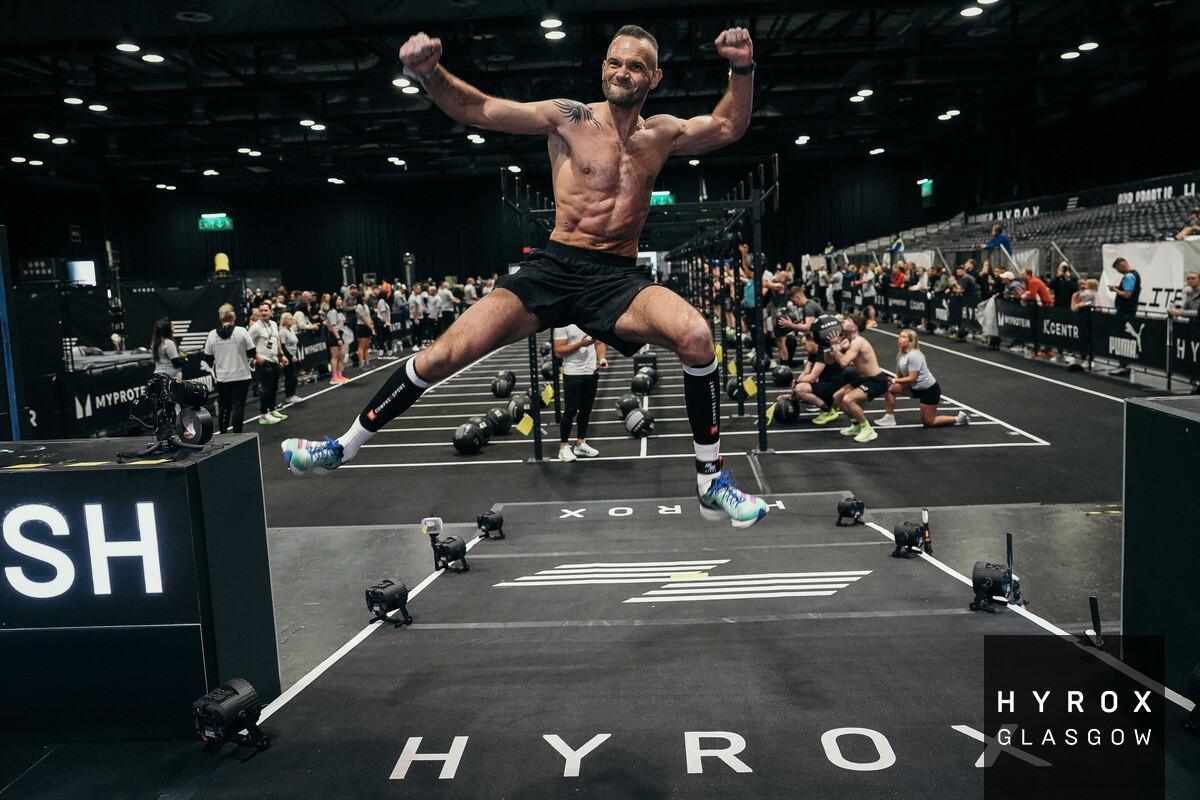 Dariusz competing in a HYROX functional fitness event (photo 3 of 22)
