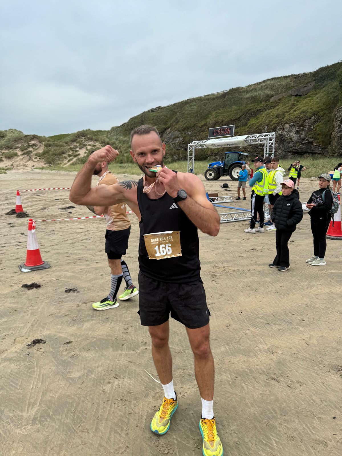 Dariusz on a long-distance running and conditioning run (photo 2 of 7)